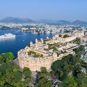 Shiv Niwas Palace By Hrh Group Of Udaipur